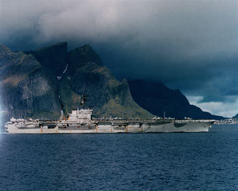 File:USS America (CV-66) Norway Ocean Safari 85.jpg - Wikipedia