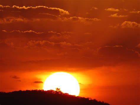 Fotos gratis paisaje horizonte montaña nube cielo amanecer