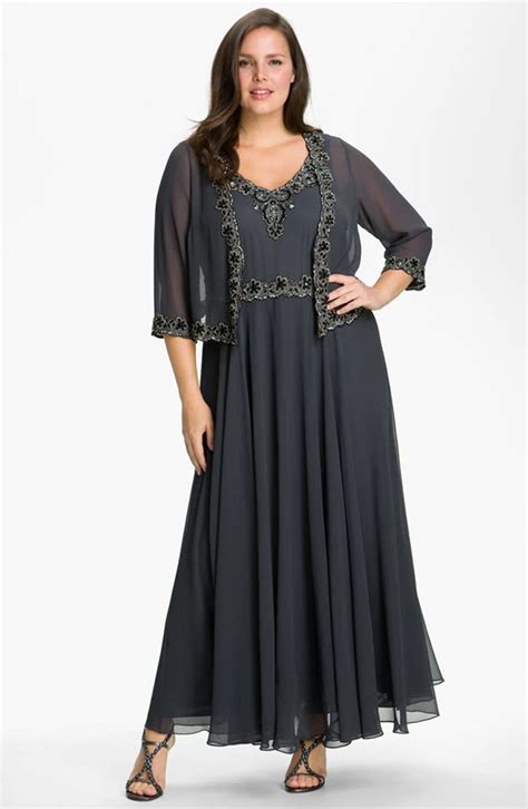 Elegant V Neckline Ankle Length Gray Plus Size Mother Of The Bride Dresses With Jacket Half