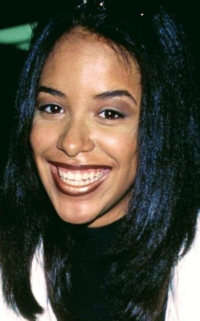 Pin By Sarah Mchombo On Aaliyah Beautiful Smile Aaliyah Hollywood