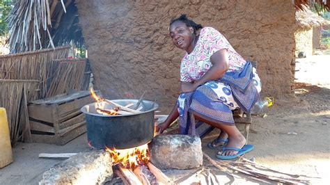 African Village Life Cooking Most Appetizing Delicious Village Pizza