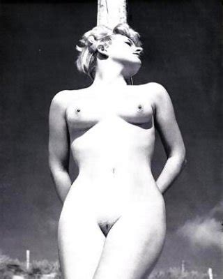 Vintage Shaved Pussy Porn Pictures Xxx Photos Sex Images Pictoa