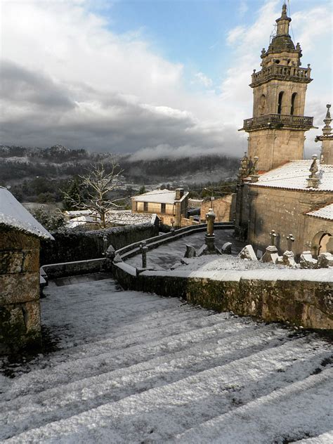 Fotos Gratis Monta A Nieve Invierno Pueblo Edificio Castillo