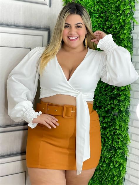 Moda Plus Size 2024 Tendências para todas as estações