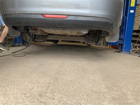Замена задних амортизаторов 146 587км — Lada Vesta (1G), 1,6 л, 2019 ...
