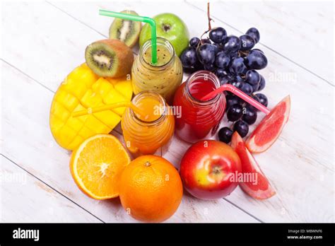 Jugo De Granada De Uva Fotograf As E Im Genes De Alta Resoluci N Alamy