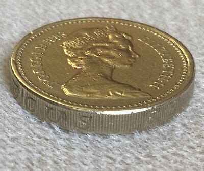 1983 Queen Elizabeth Ii One Pound Coin One With Error PLEASE Read