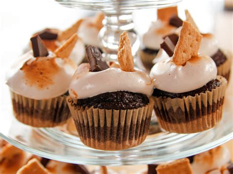 Easy Smores Cupcakes Recipe