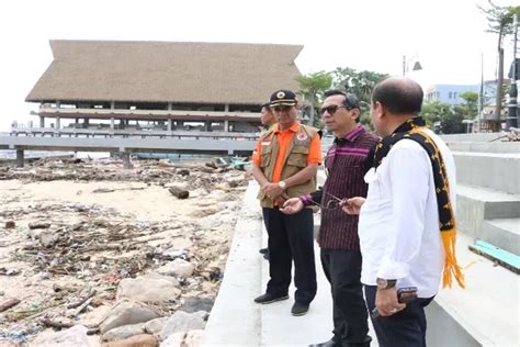 Pj Gubernur Ntt Ayodhia G L Kalake Tinjau Lokasi Dampak Cuaca Ekstrim