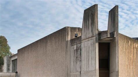 Museo De Sainte Croix De Poitiers Or Genes De Europa