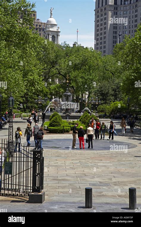 City Hall Park New York Stock Photo Alamy