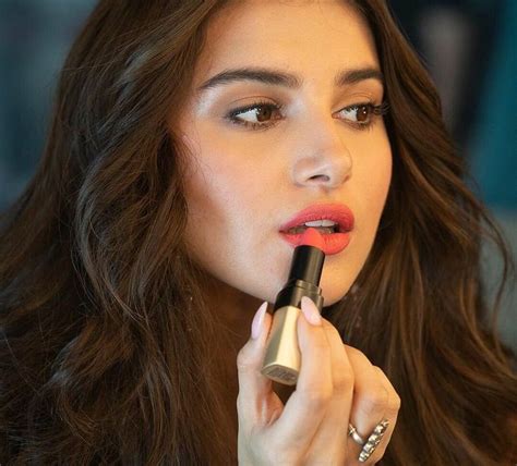 Bobbi Brown India On Instagram A Bright Swipe Of Color For Party