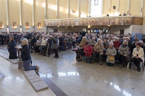 Czuwanie przy Matce Boskiej Częstochowskiej Nawiedzenie Obrazu