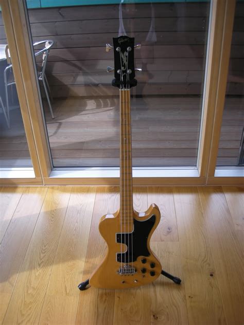 I played the Gibson Krist Novoselic signature RD bass today. | TalkBass.com