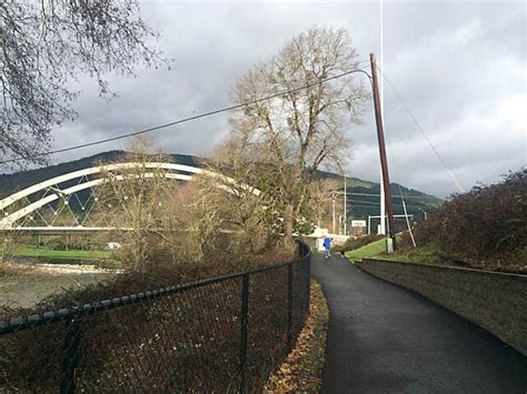 Rogue River Greenway Photos Traillink