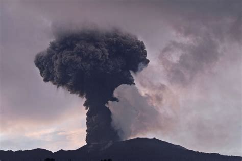 Indonesias Mount Marapi Erupts Again Leading To Evacuations But No