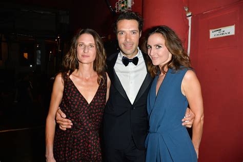 Photo Camille Cottin Nicolas Bedos Et Camille Chamoux Habill E En