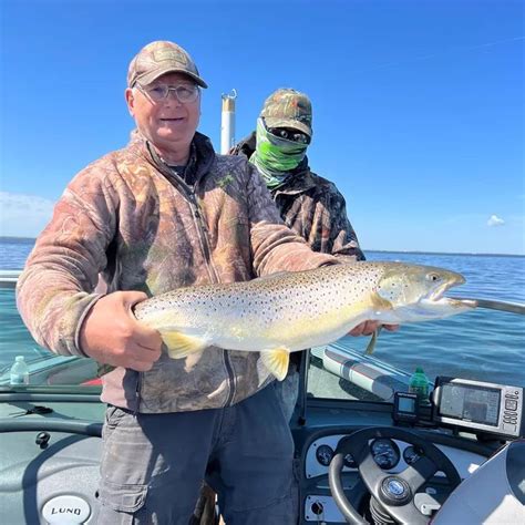 Lake Superior Fishing Guide Lake Trout Salmon Walleye