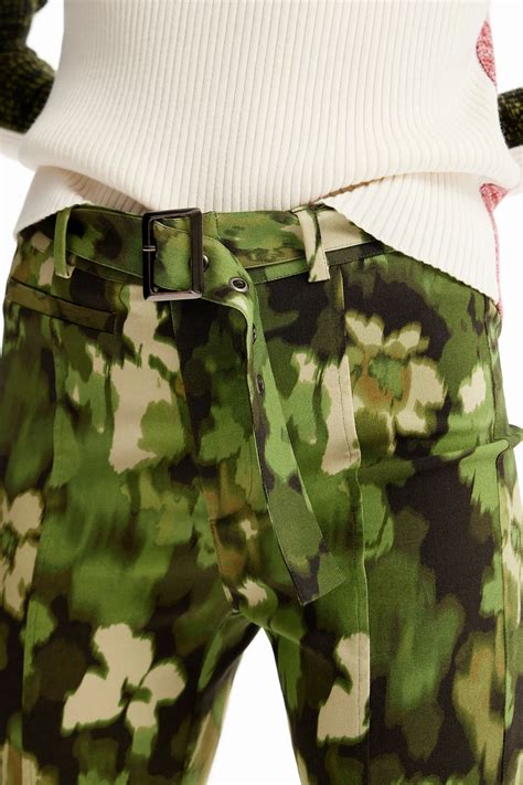 Wholesale Camouflage Workout Flare Cargo Pants Womens Joggers