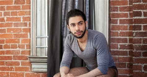 El Rincón Gay 69 Diego Sans follandose al persa sexy de Shawn Abir Fotos video