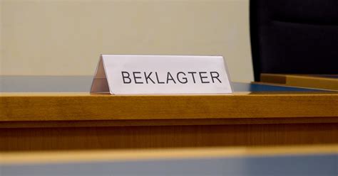 Leipzig Jeanette Biedermann Als Zeugin Im Ofarim Prozess Vor Gericht