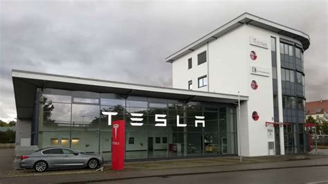 Tesla Store In Heilbronn Er Ffnet Das Bietet Der Standort