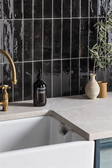 Hoxton Black Gloss Porcelain Tiles Mandarin Stone Mandarin Stone