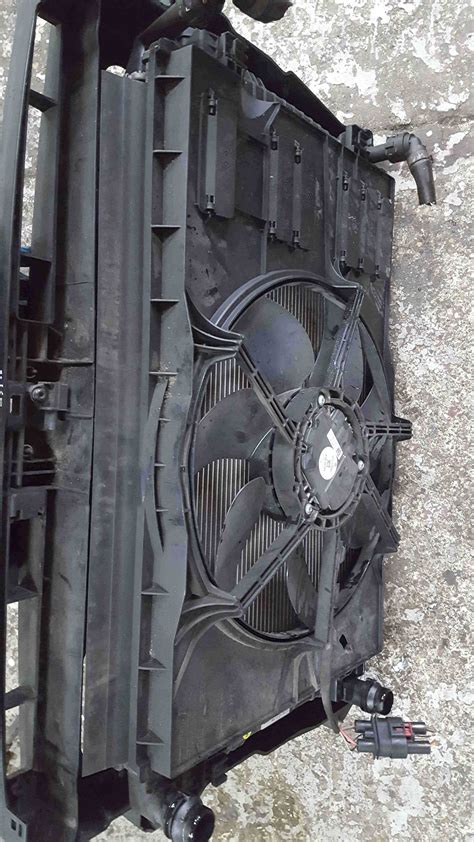 Volkswagen Golf MK7 2012 2017 1 4 TSi Radiator Rad Pack Cooling Fan