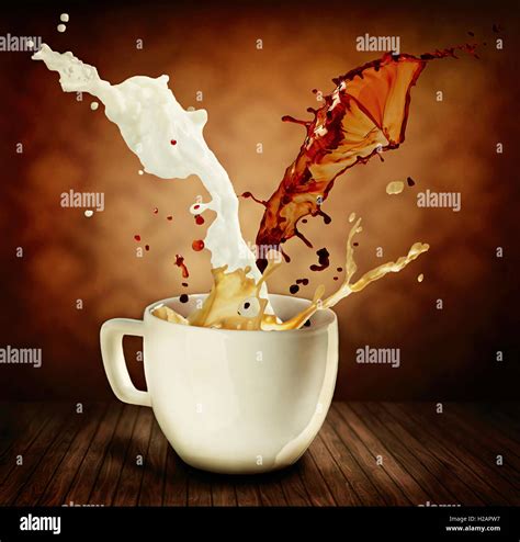 Coffee Cup Spill And Splash Hi Res Stock Photography And Images Alamy