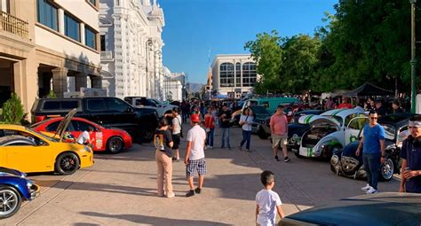 Más de 200 autos modificados llegaron al Centro Histórico de Hermosillo