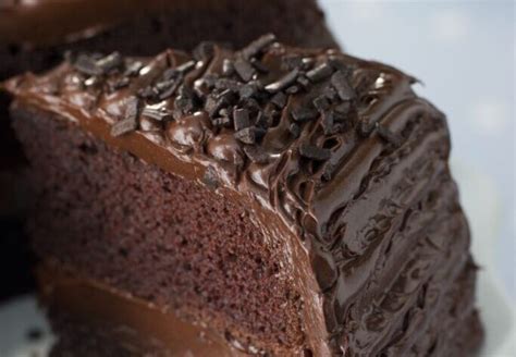 Lindas Fudge Cake Recipe Delish Sides