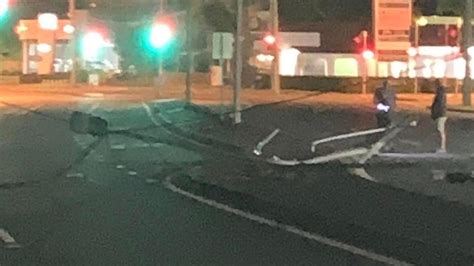 Mermaid Waters Man Loses Control Of Car On Ferry Road Crashes Into Power Pole Gold Coast Bulletin