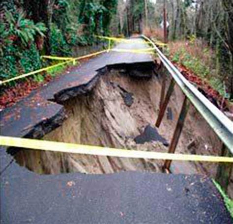 Mercer Island Posts Landslide Information As Storm Season Starts