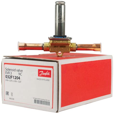 Danfoss 032F1204 Valvula Solenoide 3 8 Pulg ODF X 3 8 Pulg ODF Soldable