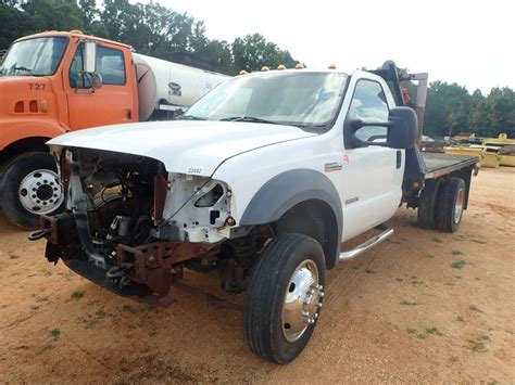 2005 Ford F550 Xl Flatbed Truck Jm Wood Auction Company Inc