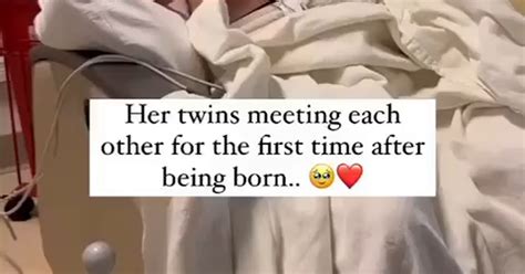 Twins Together Again 9gag