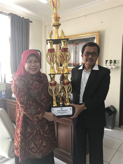 Fdk Juara Umum Por Uin Alauddin Makassar Uin Alauddin Makassar