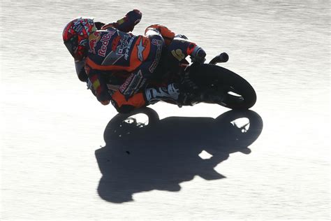 Red Bull MotoGP Rookies Cup Piqueras Takes Pole At Portimao