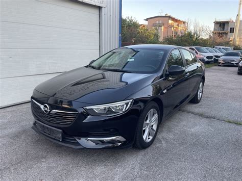 Opel Insignia GS 2 0 CDTi REZERVIRANO 125 KW EDITION NIJE UVOZ 2018