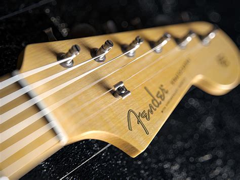 THE TONE -Fender Stratocaster CGI Visualization- :: Behance