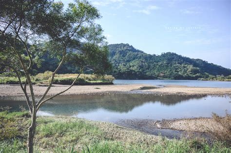 《新北新店》廣興河濱公園 新店山上遠離塵囂的世外桃源、彷彿走入日月潭的湖畔風光 我的旅圖中 During My Journey