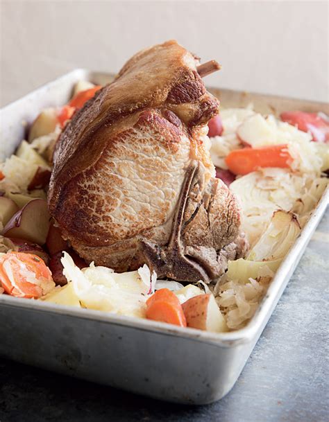 Roast pork with sauerkraut recipe – Recipe