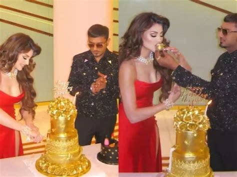 Urvashi Rautela Turns Cuts Tier Real Gold Cake Along With Yo Yo