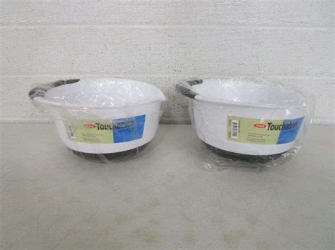 2 Oxo Touchables 3 Qt Mixing Bowls Oberman Auctions