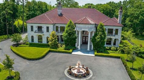 11000 Sq Ft Mansion In Old Brookville Ny 108 Million