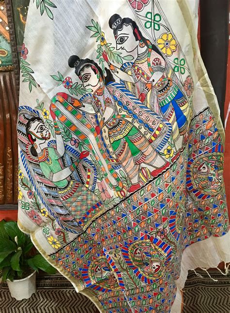 Madhubani Tussar Silk Dupattas By Aahanacrafts Fabric Paint Designs Textile Prints Madhubani