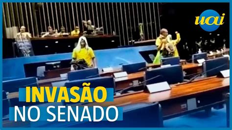 Bolsonaristas Invadem Senado E Escorregam No Plen Rio Youtube