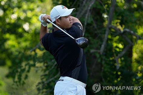 Pga 투어 진출 확정 눈앞 김주형 윈덤 챔피언십 2r 공동 선두 한국경제