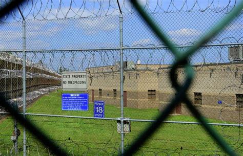 State To Close Building At Bridgeport Correctional Center Connecticut