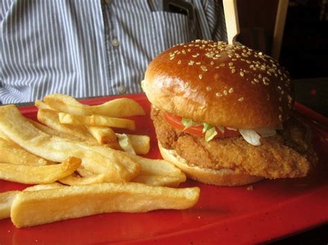 Crispy Chicken Sandwich Red Robin